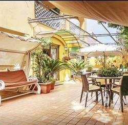 Annabelle, Ischia orari di apertura