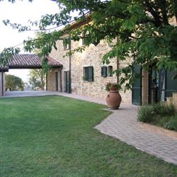 Azienda Agraria Montelujano, Gubbio orari di apertura