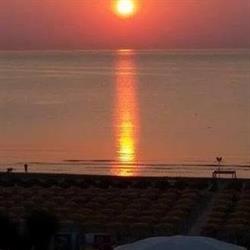 Cesare, Giulianova orari di apertura