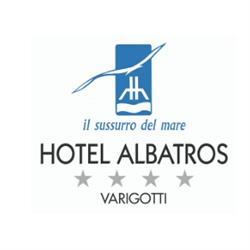 Albatros, Varigotti orari di apertura
