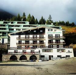 Des Alpes, Foppolo orari di apertura