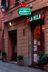 Trattoria Pizzeria La Mela, Bologna orari di apertura