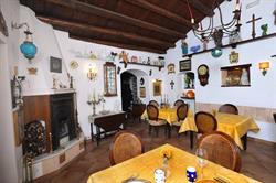 Ristorante All'angolo Di Perni Giovanni, Trecastagni orari di apertura