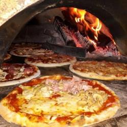 Pizzeria La Tenda Rossa Centro Valle Intelvi, San Fedele Intelvi - Orari di apertura
