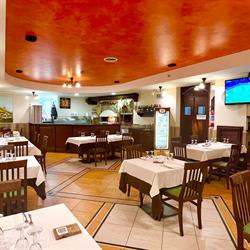 Pizzeria Golden Eagle, Brienza orari di apertura