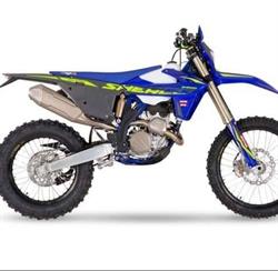 Bag'S Moto Di Bagaglia David, Cerreto d'Esi orari di apertura