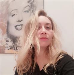 Il Bello Delle Donne Di Antonica Lucia, Bologna orari di apertura