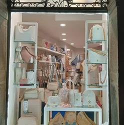 Arpel Moda Di Giacobbe Fabiana, Nicosia orari di apertura