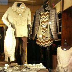 Emporio Abbigliamento Di Bonfanti Paola, Lecco orari di apertura