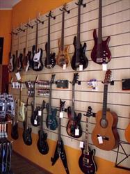 Logos Music Shop Sas, Gorgonzola orari di apertura