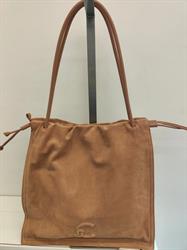 Pelletteria Les Sacs, Mirandola orari di apertura
