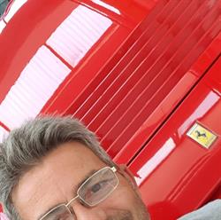 Carrozzeria Cinque Stelle, Carpi orari di apertura