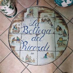 La Bottega Dei Ricordi Di Bisogno Teresa, Vietri sul Mare orari di apertura