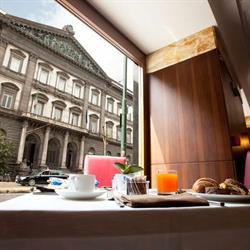 Hotel Naples, orari di apertura