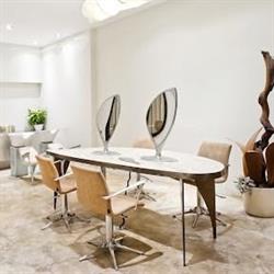 Hair & Beauty Salon & SPA - Aveda Lifestyle Salon - Rome, Roma orari di apertura