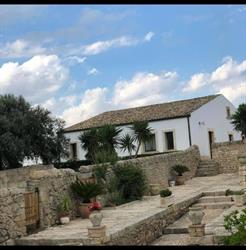 Agriturismo VALLE DI CHIARAMONTE, Chiaramonte Gulfi orari di apertura