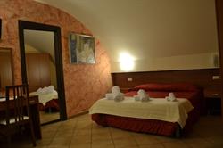 Bed And Breakfast Donjon Castelbuono, Centro - Orari di apertura