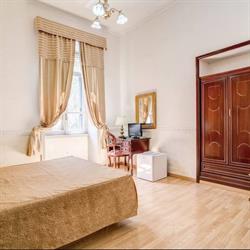 Hotel D'Este, Roma orari di apertura