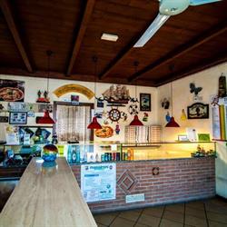 Da Iannolo S.n.c. Di Iannolo Giuseppe e Tripodi Domenica Pizzeria, San Zenone al Lambro orari di apertura