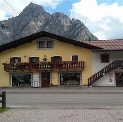 Mobili Selenati Sappada, orari di apertura
