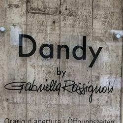 Dandy Abbigliamento, Laives orari di apertura
