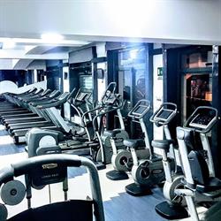 Universal Fitness Di Gammella Alessandro & C. SAS, San Prisco orari di apertura
