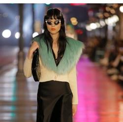 Boutique Mina, Bari orari di apertura