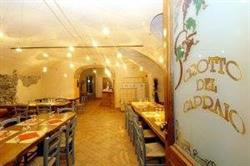 Crotto Del Capraio Di Butti Pierluigi & C. S.n.c., Civate orari di apertura