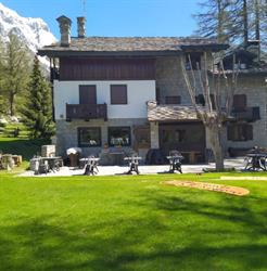 Hotel Locanda Belvedere, Courmayeur orari di apertura
