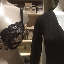 Le Follie Di Caterina Patrizia, Chiavenna orari di apertura