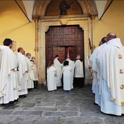 Chiesa di San Francesco, Fondi orari di apertura