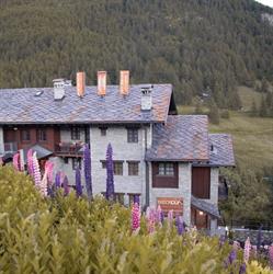 Maison Cly, Chamois orari di apertura
