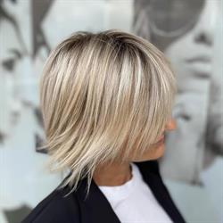Salone Follie Uomo Donna (S.N.C.) Trattamento-Cura-Capelli, Chiampo orari di apertura