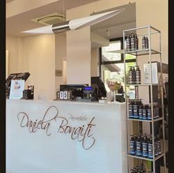Daniela Bonaiti Parrucchieri, Carvico orari di apertura