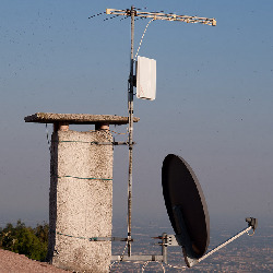 Sat T.V. Lucio Manfredi, Massa orari di apertura