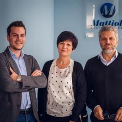 Helvetia Compagnia Svizzera di Assicurazioni Mattioli Davide, Cento orari di apertura