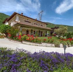 Country Residence bed and Breakfast Poggio dei Pettirossi, Pettorano sul Gizio orari di apertura