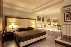 The Strand Hotel, Roma orari di apertura
