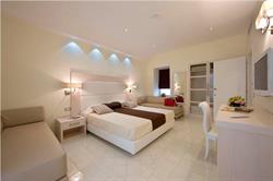 Palazzo Montefusco Relais, Sorrento orari di apertura