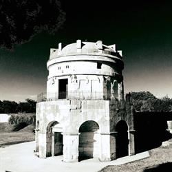 Mausoleo Di Teodorico, Ravenna orari di apertura