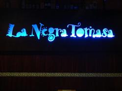 LA Negra Tomasa, Lecce orari di apertura