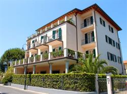 Residence Riviera, Marina di Pietrasanta orari di apertura