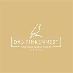 Finkennest, Scena orari di apertura