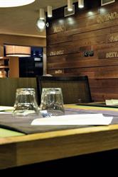Pizzeria Rajas Cafe, Merone orari di apertura