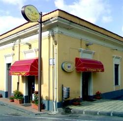 Bar Del Sole I Cinque Tigli Di Cavallaro Salvatore Antonino & C. Sas, Milo orari di apertura