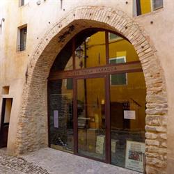 Le Case della Saracca, Monforte d'Alba orari di apertura