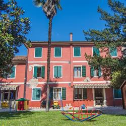 Asilo Nido Bimbi Insieme Di Adami Nicoletta & C. S, Montebelluna orari di apertura