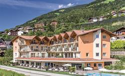 Astor, Scena orari di apertura