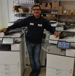 Professione Ufficio, Erice orari di apertura