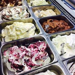 Gelateria Iceberg Di Bonomelli Daniela, Fontanella orari di apertura